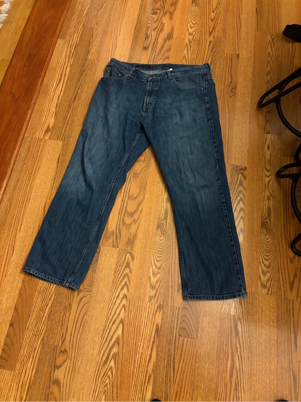 Tommy Hilfinger   Men's Straight-Leg Jeans in Dark Blue 36/30